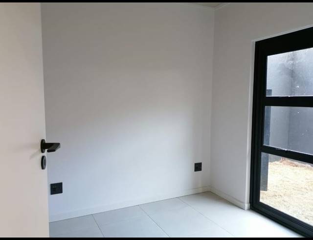 1 BEDROOM PROPERTY TO RENT IN WAVERLEY